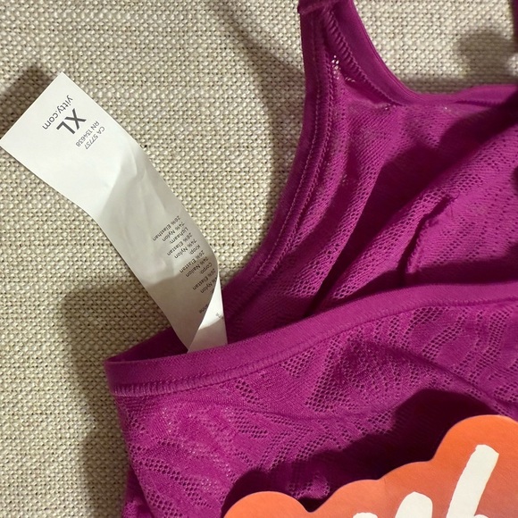 New Yitty XL Mesh Bralette. Magenta. - Picture 5 of 8